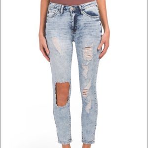 KanCan Light Blue Distressed Skinny Jeans